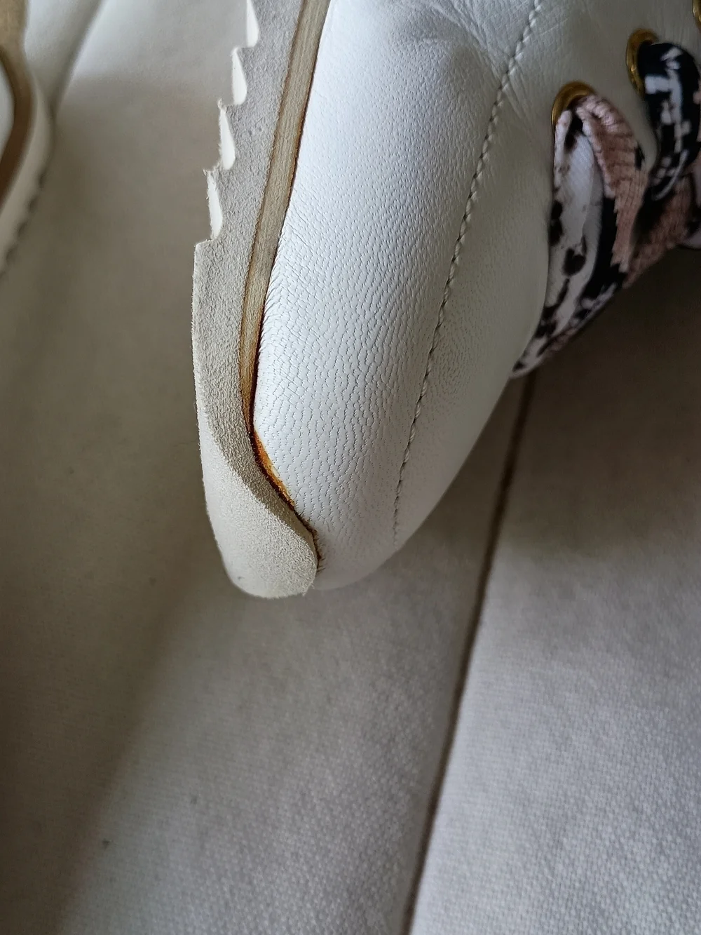 Judari White & Gold Women’s Milan Italy Leather Sneakers_37